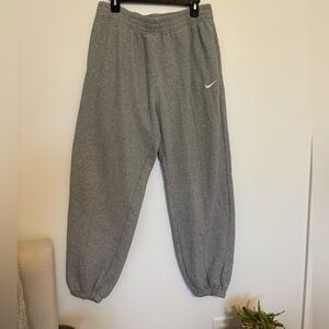Nike jogger sweatpants